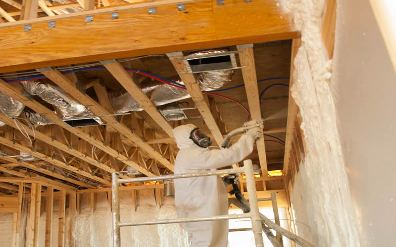 inspect, insulation, vapor retarders, home, roof insulation, winnipeg, manitoba Insulation thermal and moisture solutions in Winnipeg Manitoba MB - FORLIFE IMPROVEMENT